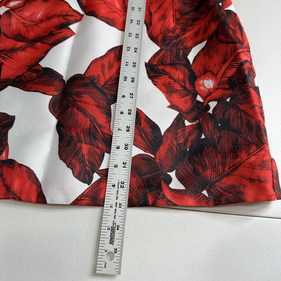 Chi Chi London Womens Dress UK 12 Red Piper Floral Open V Back Cocktail Romantic - Picture 8 of 11